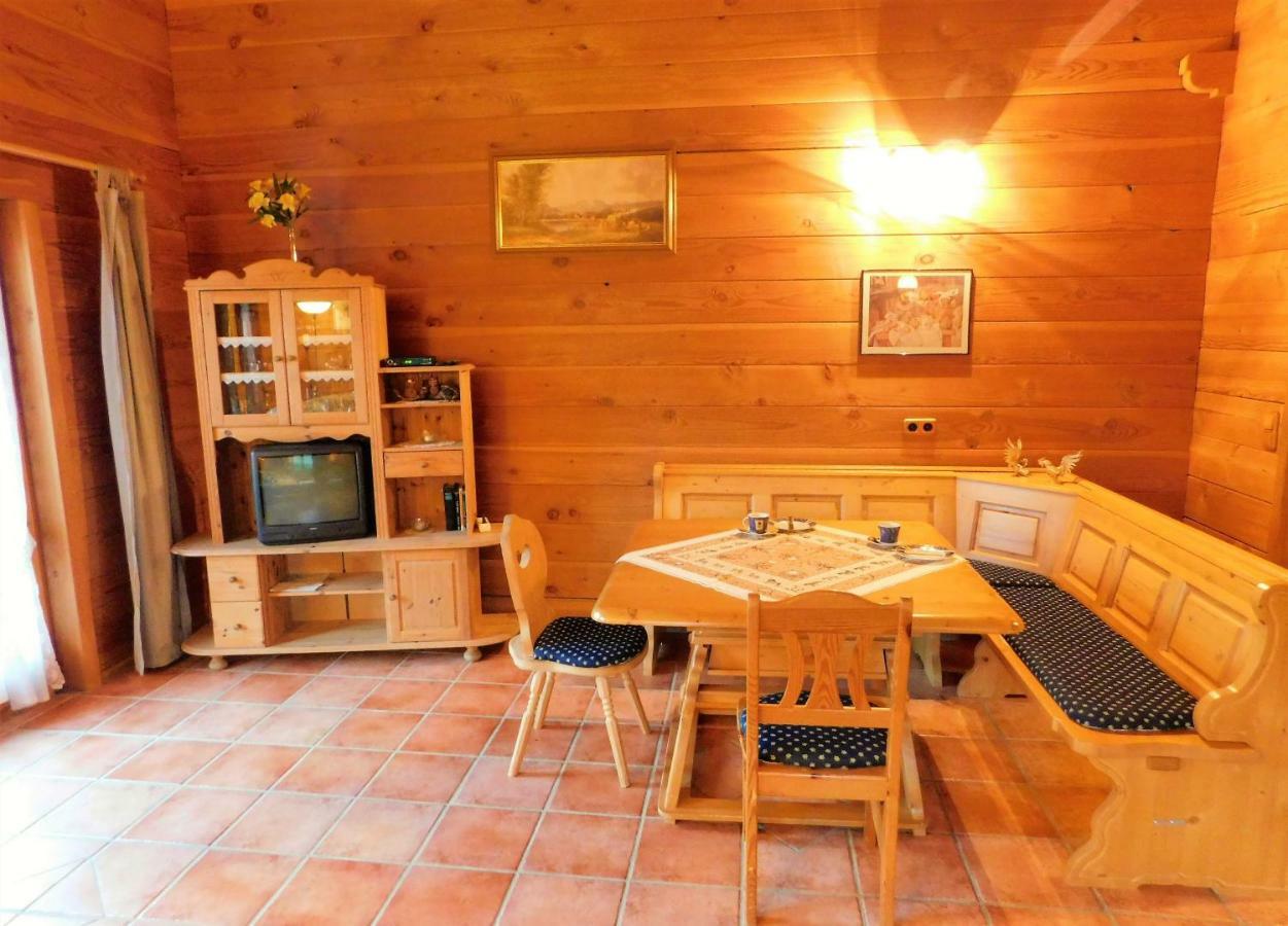 Blockhaus-Ferienpark Eisenschmitt Εξωτερικό φωτογραφία